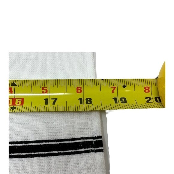 Easter Farmhouse Bunny Rabbit Towel Cottontail Farm White Kitchen Realistic - Picture 9 of 10